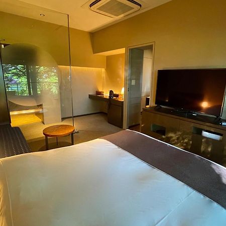 อูเบิร์ค ชิคอทซูโค ซุยซานไต คลับ Hotel ชิโตเสะ ภายนอก รูปภาพ
