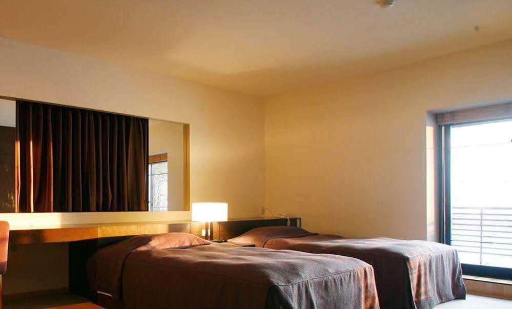 อูเบิร์ค ชิคอทซูโค ซุยซานไต คลับ Hotel ชิโตเสะ ภายนอก รูปภาพ